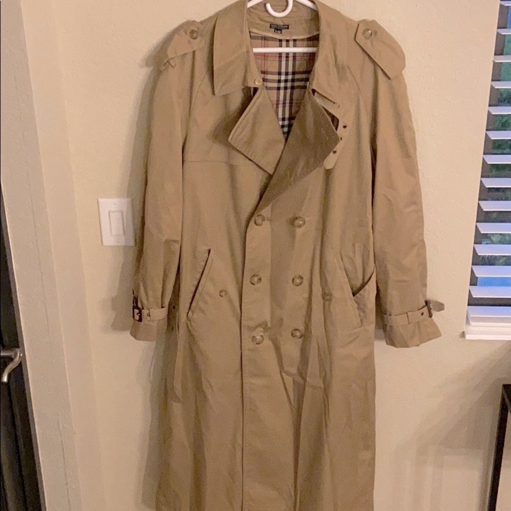Men’s trench coat